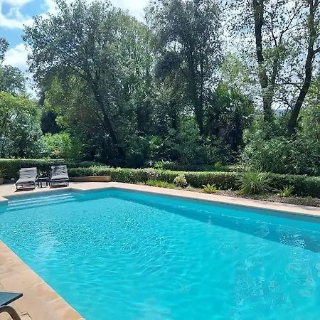 Chateau Sur Le Canal Du Midi Proche De Carcassonne Holiday home Trebes